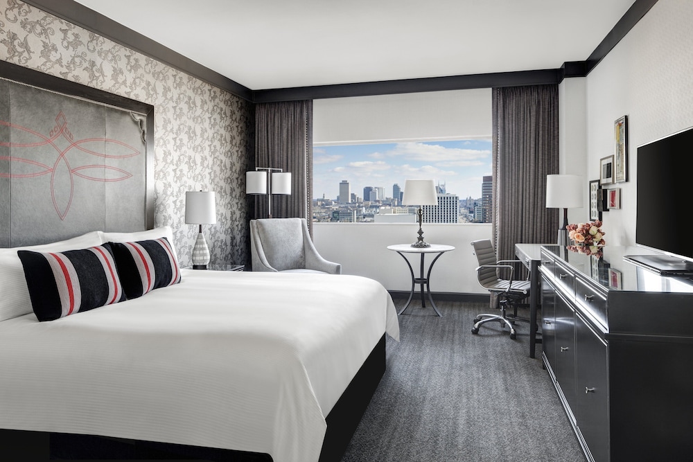Loews Nashville Hotel at Vanderbilt Plaza