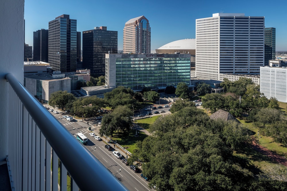 Holiday Inn New Orleans - Downtown Superdome by IHG photo 2