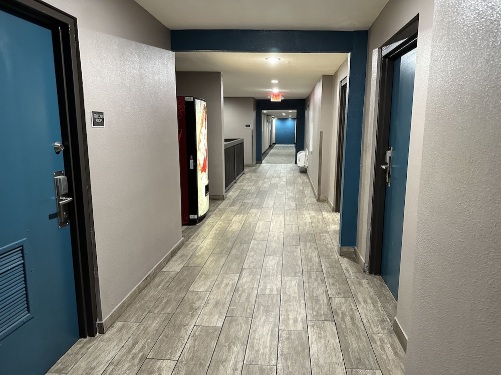 Studio 6 Mesa, AZ – Near Downtown & Sloan Park