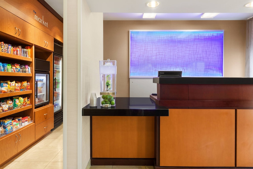 Fairfield Inn & Suites Omaha East/Council Bluffs, IA