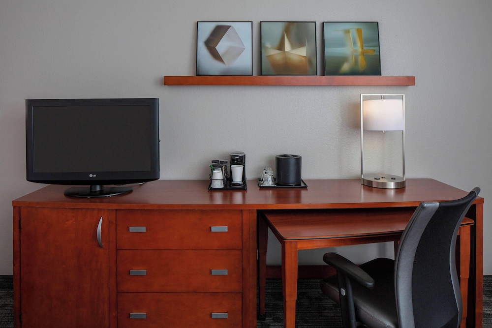 Courtyard by Marriott Orlando International Dr / Conv Cntr