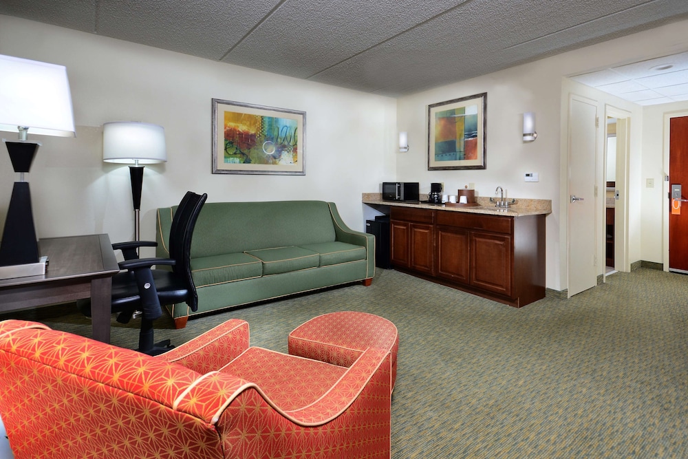 Hampton Inn Raleigh / Town Of Wake Forest