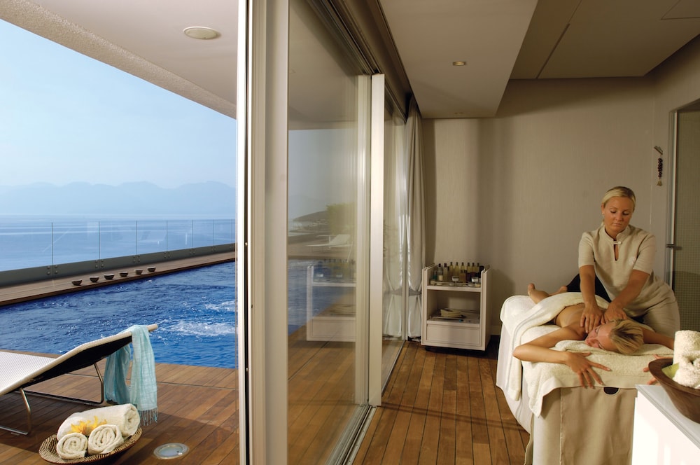 Elounda Beach Hotel & Villas photo 4