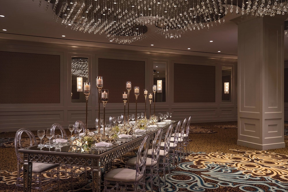 Renaissance Dallas Addison Hotel photo 3