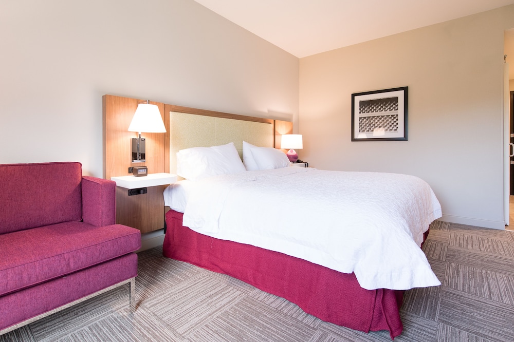 Hampton Inn & Suites Fayetteville