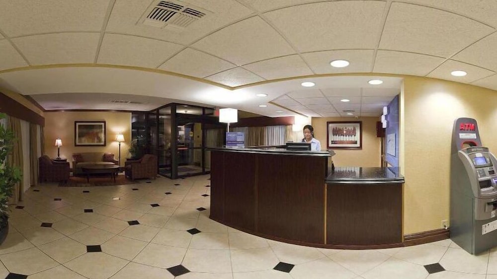Holiday Inn Express Ramsey-Mahwah by IHG