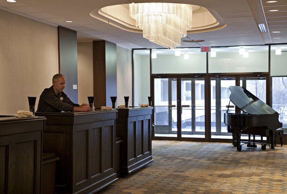Delta Hotels by Marriott Winnipeg
