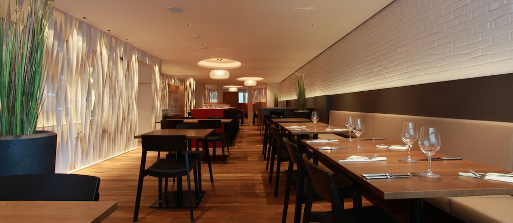 Kreuz Bern Modern City Hotel photo 5