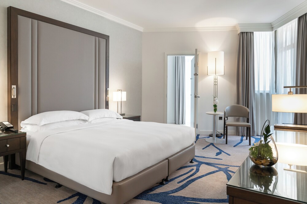 Beach Rotana