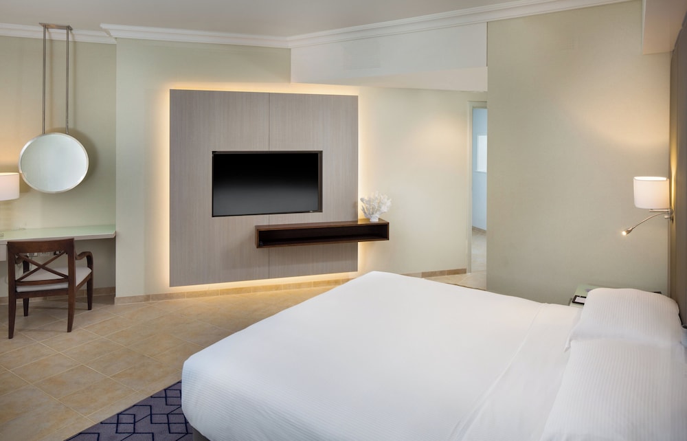 Beach Rotana