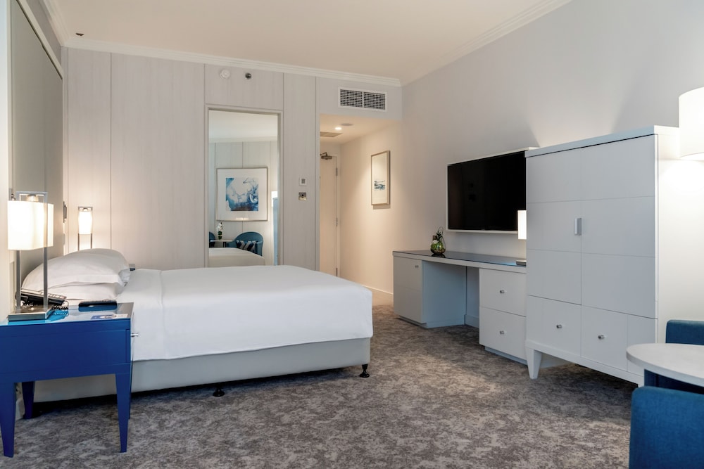 Beach Rotana