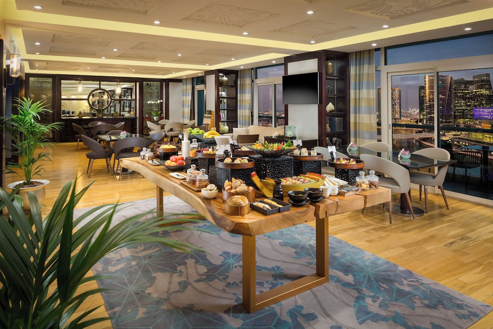 Beach Rotana