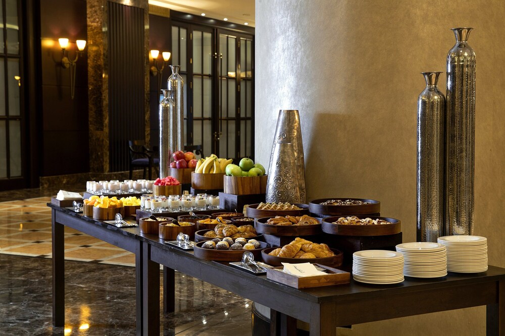 Beach Rotana