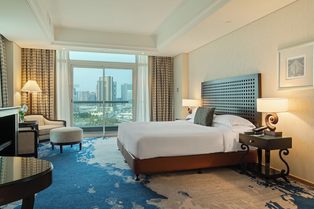 Beach Rotana