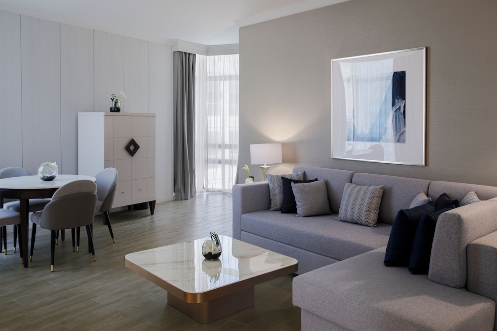 Beach Rotana