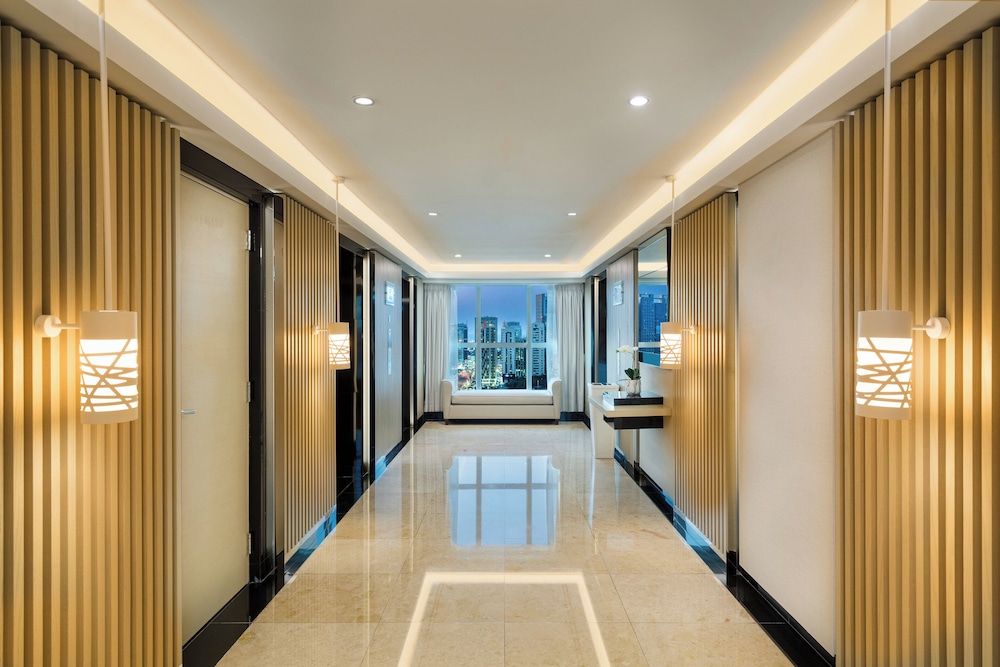 Beach Rotana