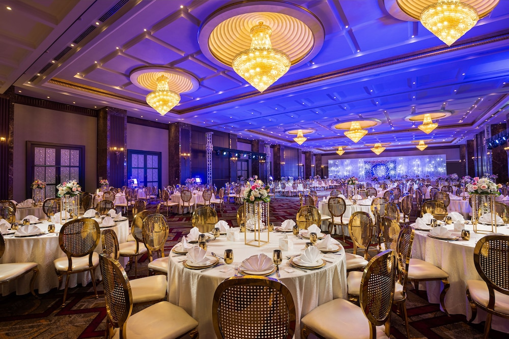 Beach Rotana