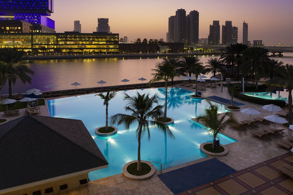 Beach Rotana