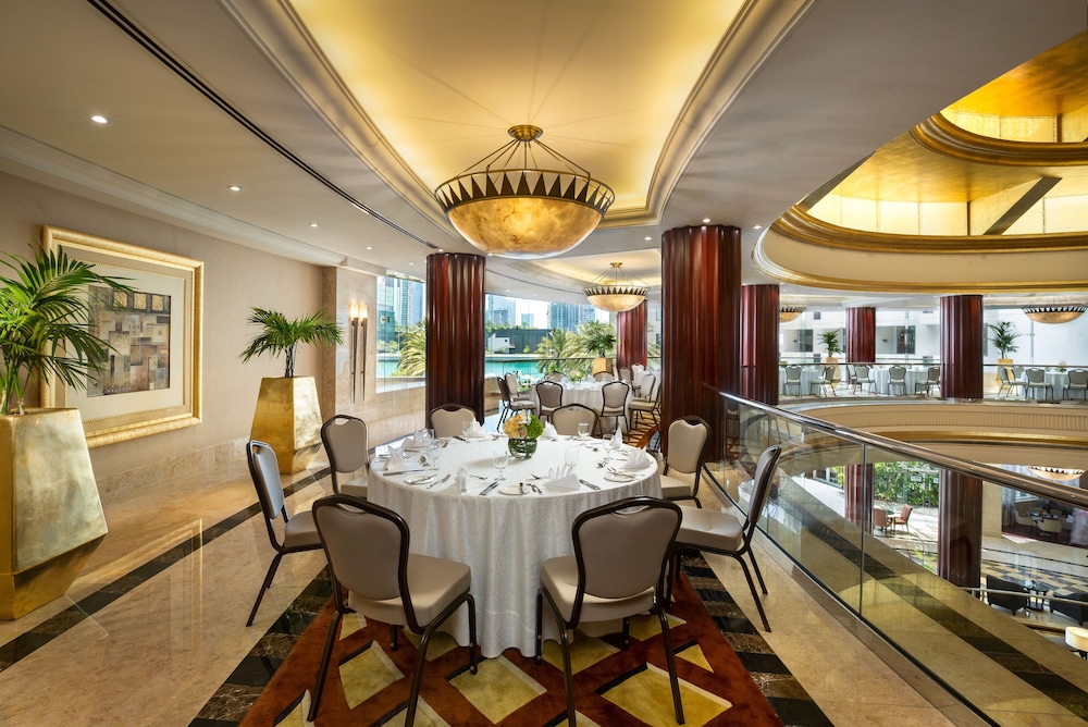 Beach Rotana