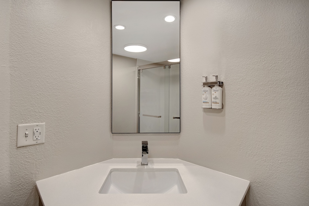 Holiday Inn Express Rochester - University Area by IHG