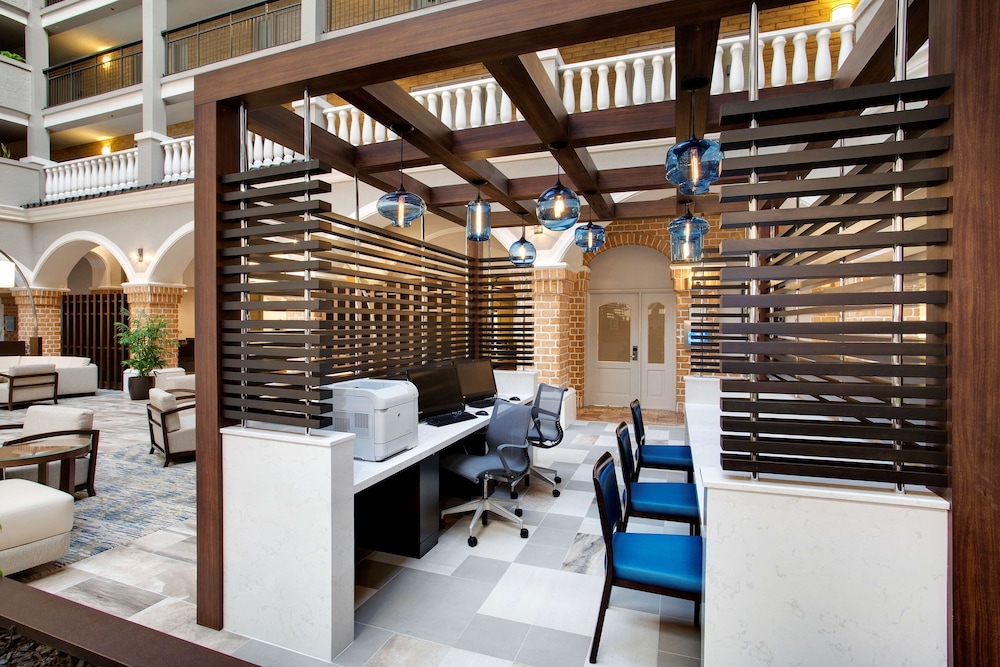 Embassy Suites by Hilton Orlando International Dr Conv Ctr