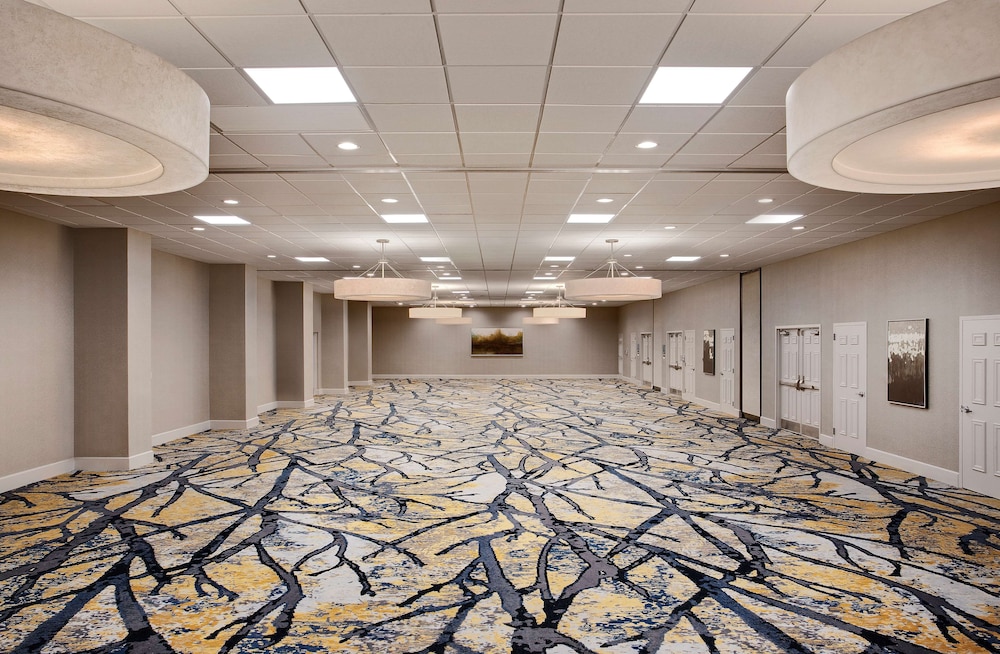 Embassy Suites by Hilton Orlando International Dr Conv Ctr