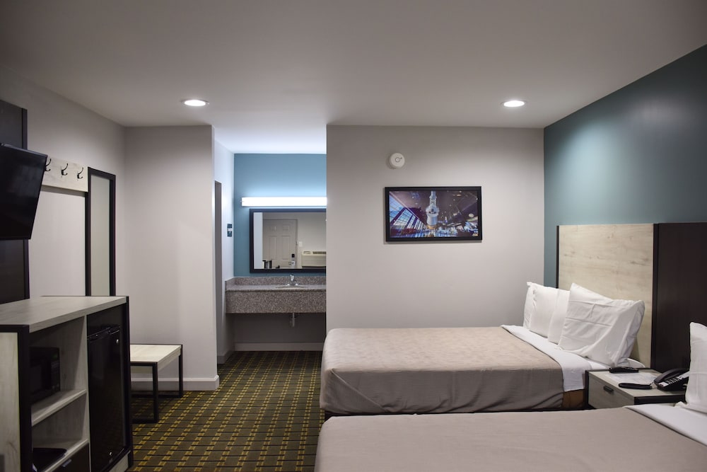 SureStay by Best Western Huntsville University Area