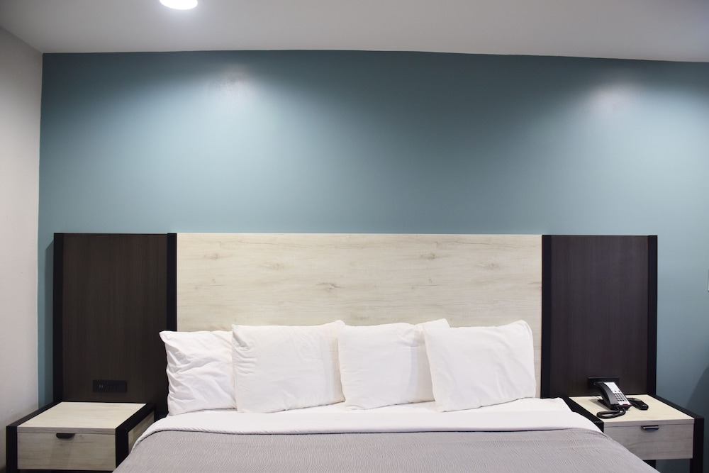 SureStay by Best Western Huntsville University Area