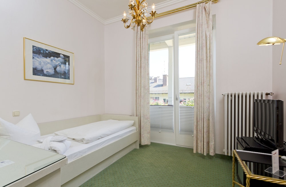 Wittelsbacher Hof Swiss Quality Hotel photo 3