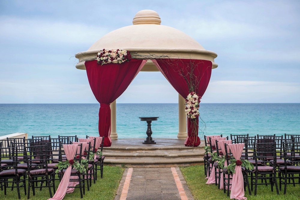 Marriott Cancun, An All-Inclusive Resort