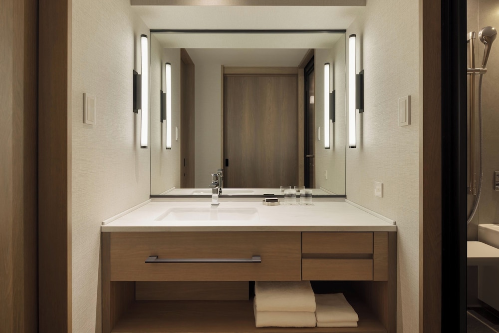 Sheraton Miyako Hotel Tokyo — photo 8