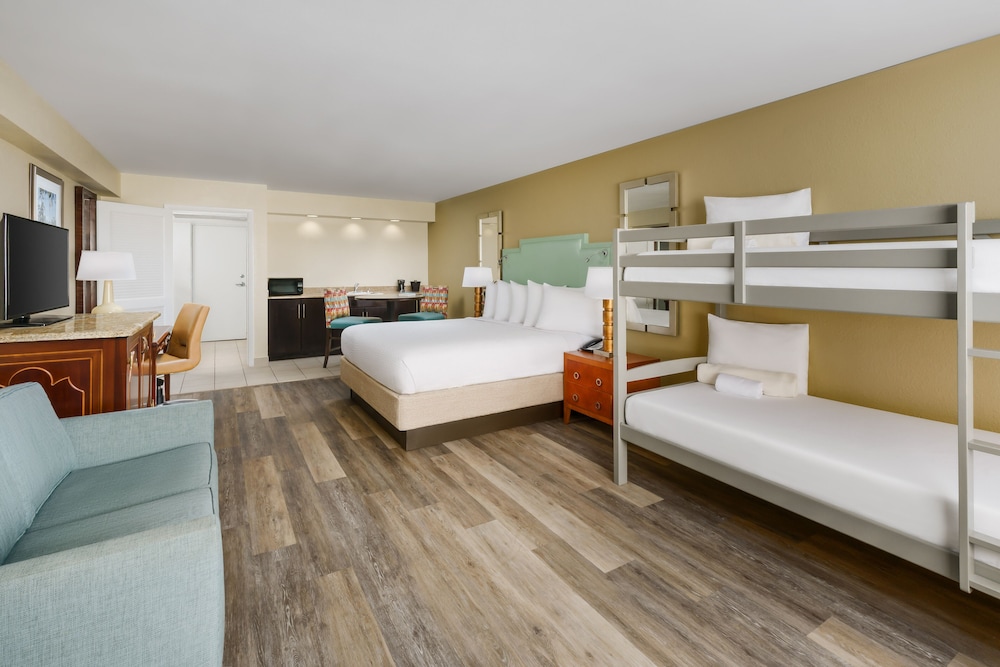 CoCo Key Hotel and Water Resort 