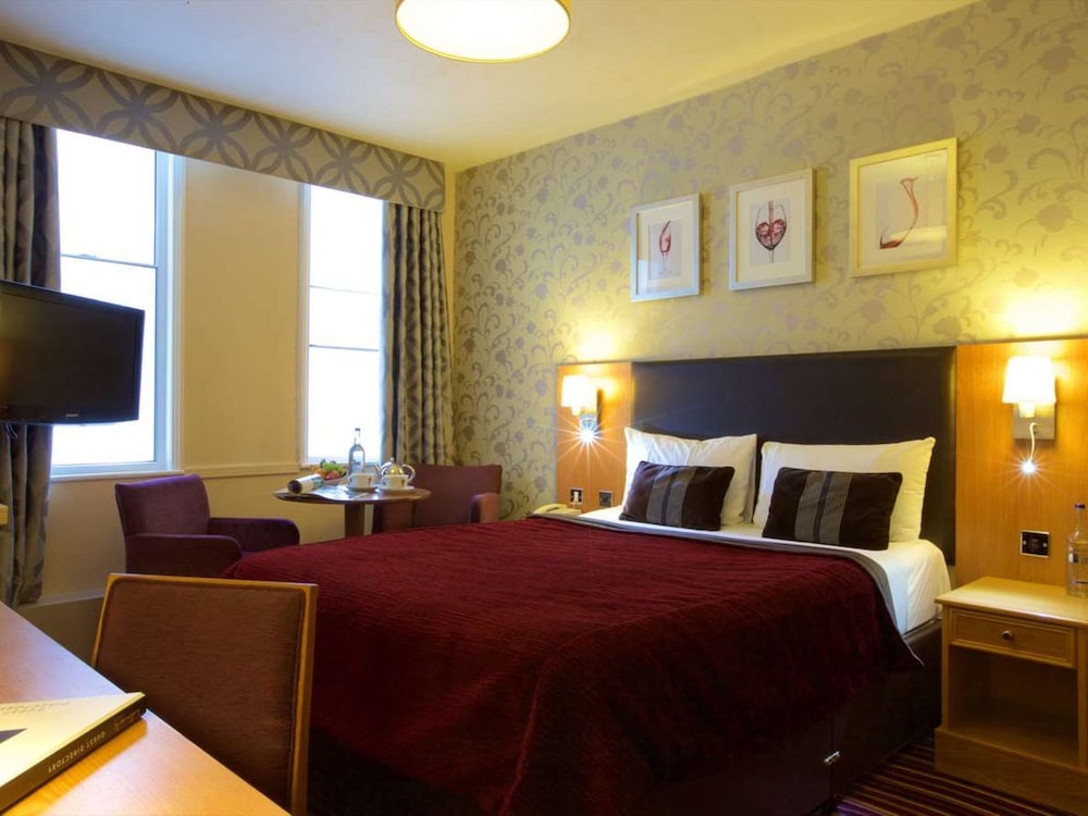 Carlisle, Sure Hotel Collection by Best Western