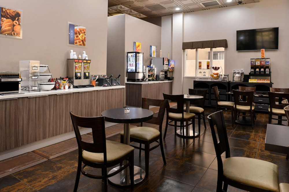 Best Western Plus Suites Hotel - Los Angeles LAX Airport