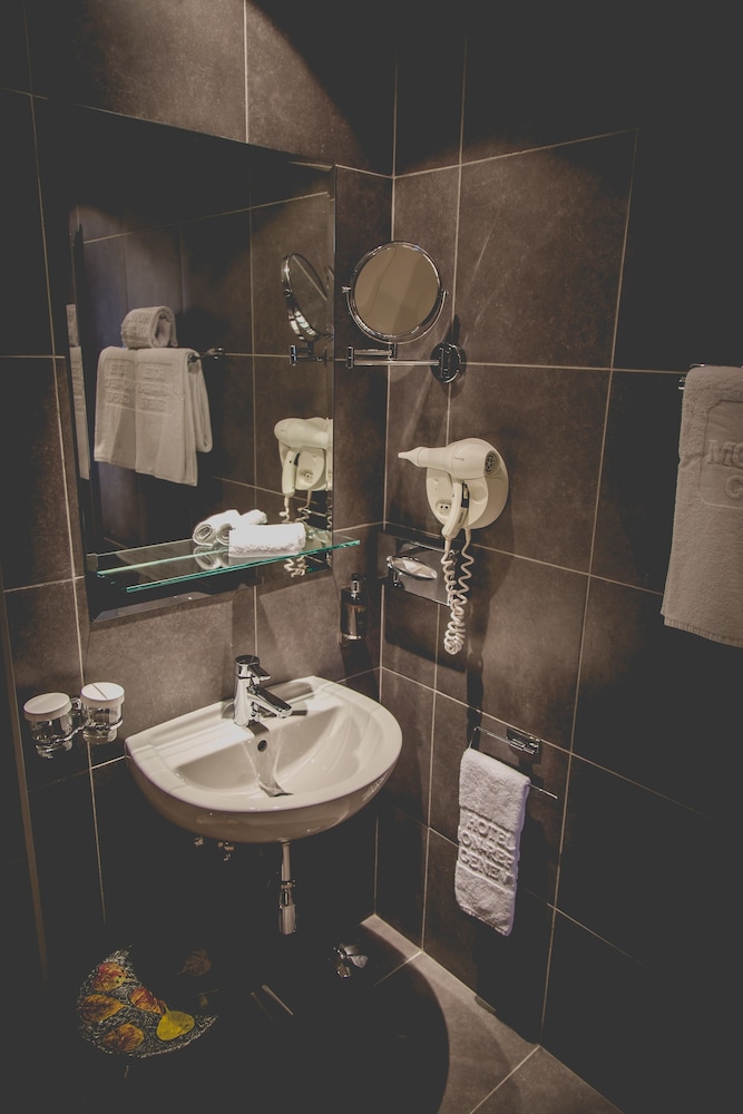 Hotel Mon Repos photo 4