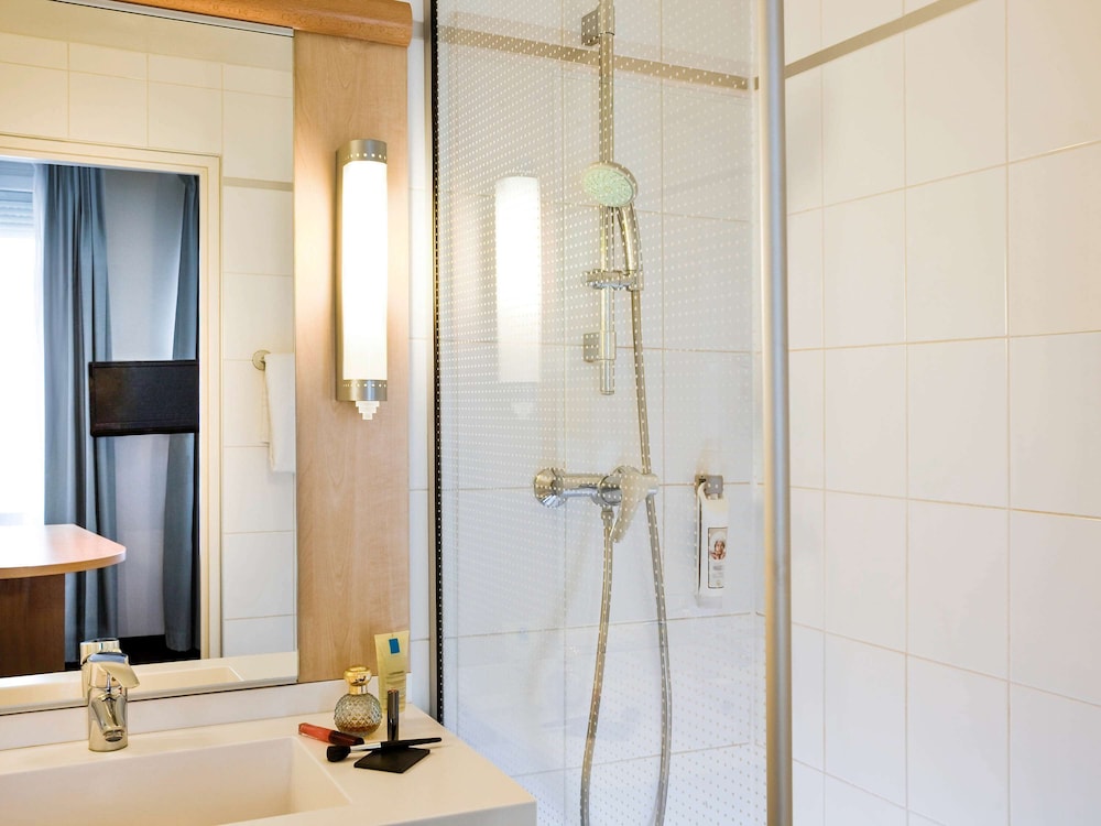 ibis Dieppe Val Druel photo 4