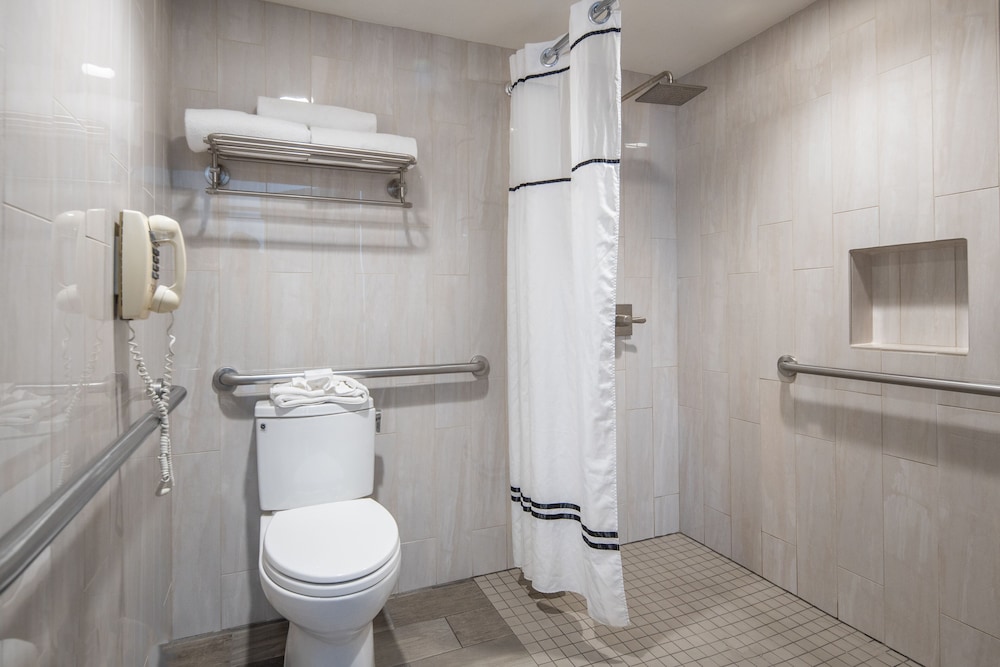 Atherton Park Inn & Suites