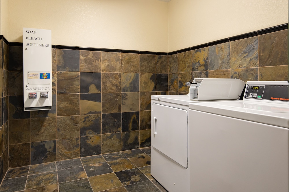 Atherton Park Inn & Suites