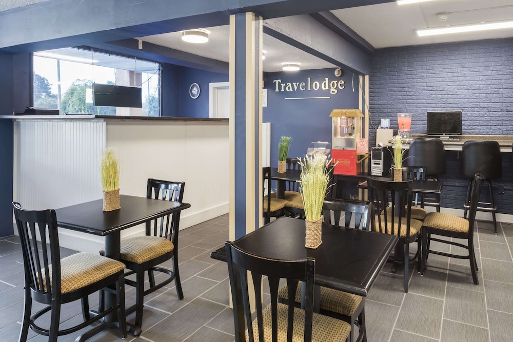 Travelodge by Wyndham Savannah Area/Richmond Hill