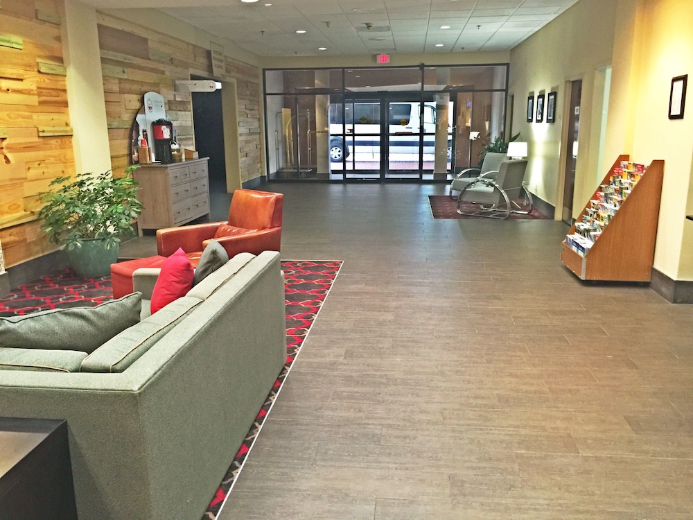 Wyndham Garden Pittsburgh Airport
