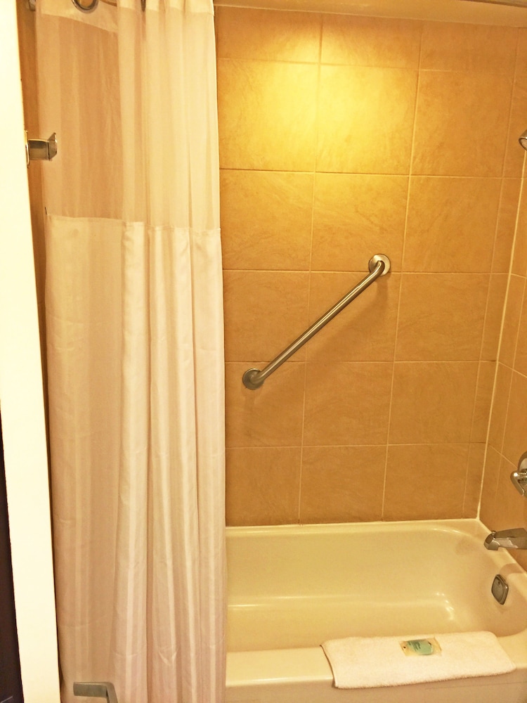 Wyndham Garden Pittsburgh Airport