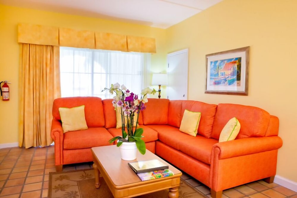 Paradise Harbour Club & Marina a Festiva Resort