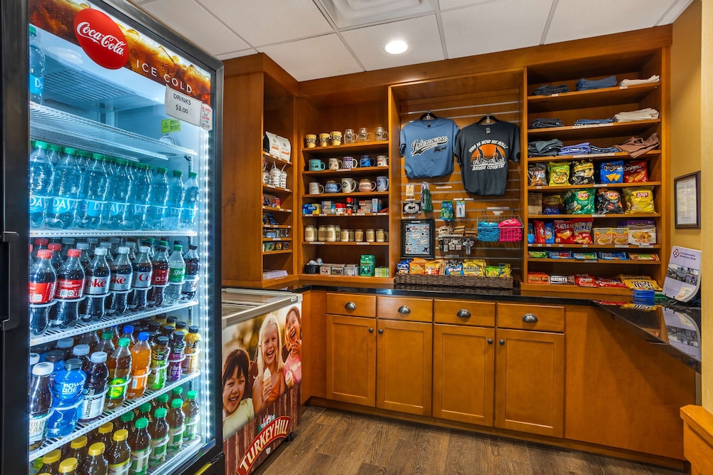 Best Western Plus Intercourse Village Inn & Suites