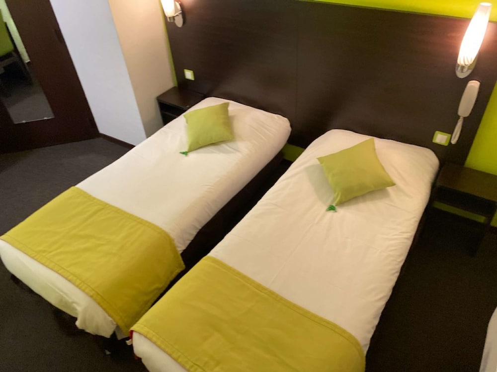 Kyriad Design Enzo Vierzon photo 3