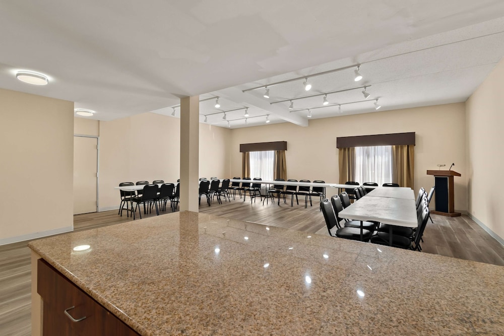 Ramada by Wyndham Harrisburg/Hershey Area