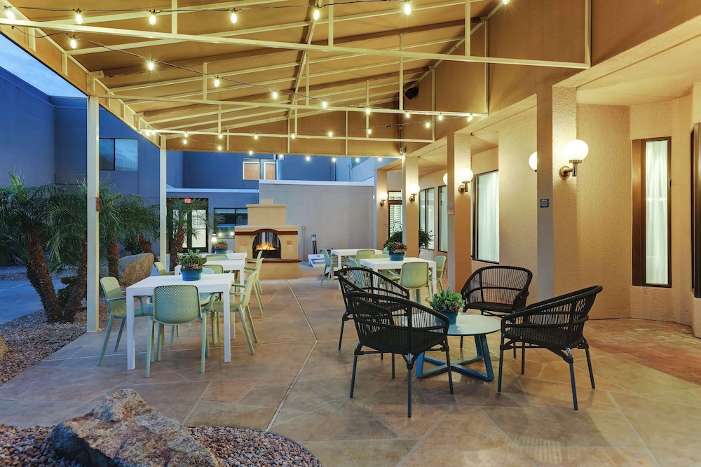 Sonesta Select Scottsdale at Mayo Clinic Campus