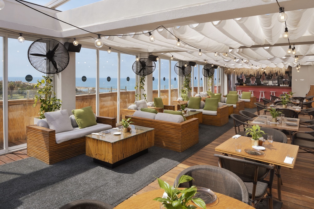 Alexander Tel Aviv Hotel photo 2