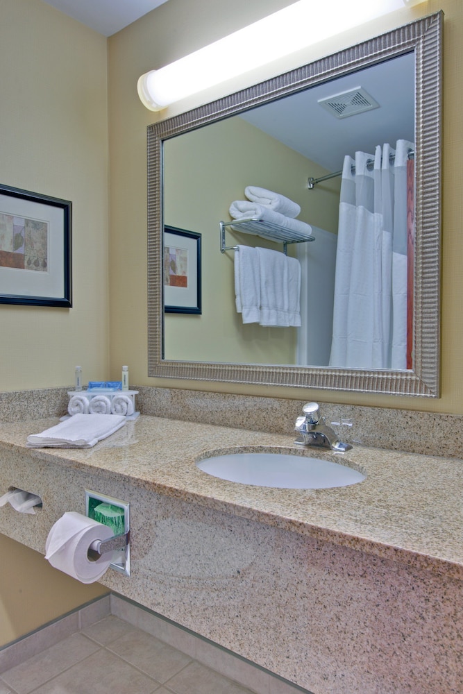 Holiday Inn Express Sault Ste. Marie by IHG