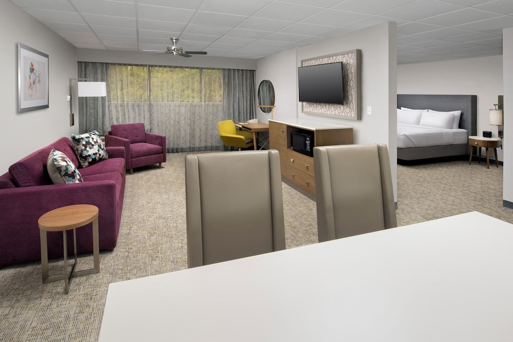 Crowne Plaza San Antonio Airport By IHG