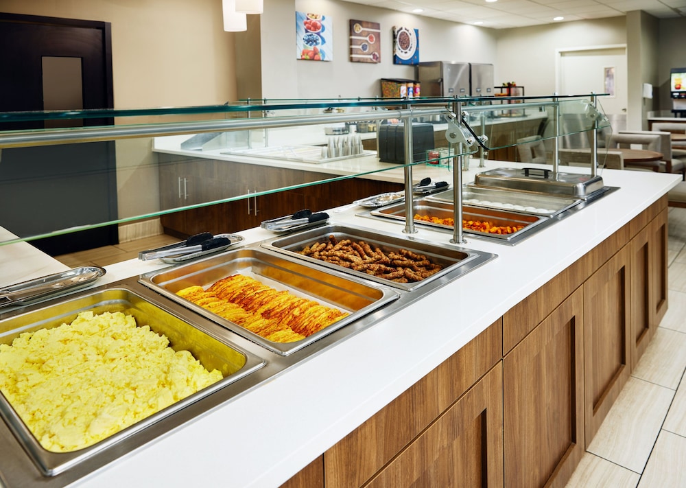 Staybridge Suites Orlando Royale Parc Suites by IHG